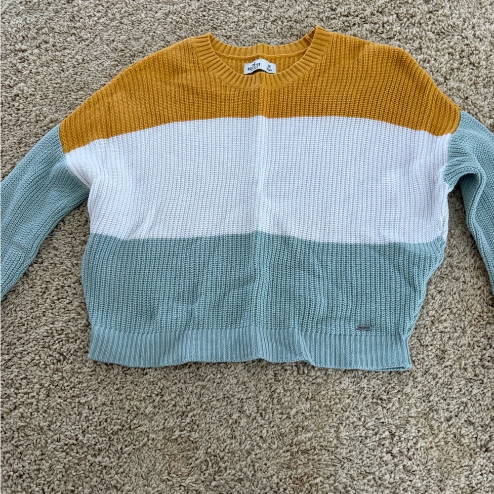 Hollister Mustard, White, and Light Blue Women's Sweater